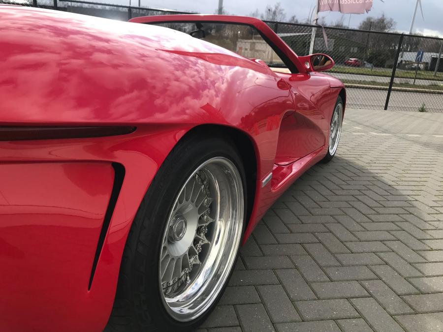 Детали экстерьера Bizzarrini BZ-2001 Concept 1992 года  (фото 16 из 35)